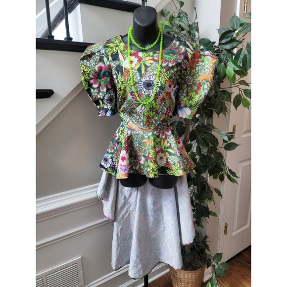 Kosmios Shirt Women's Large Multicolor Puff Sleeve Peplum Top High Low - Picture 2 of 14